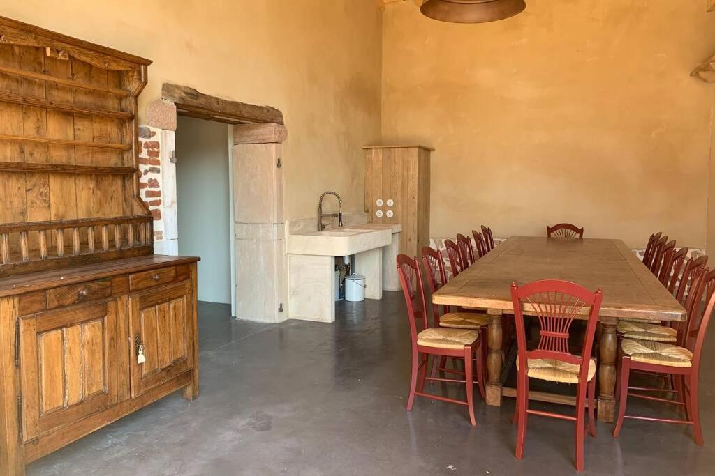 Ancien Haras Refait A Neuf A 3 Km De Vonnas Villa Luaran gambar
