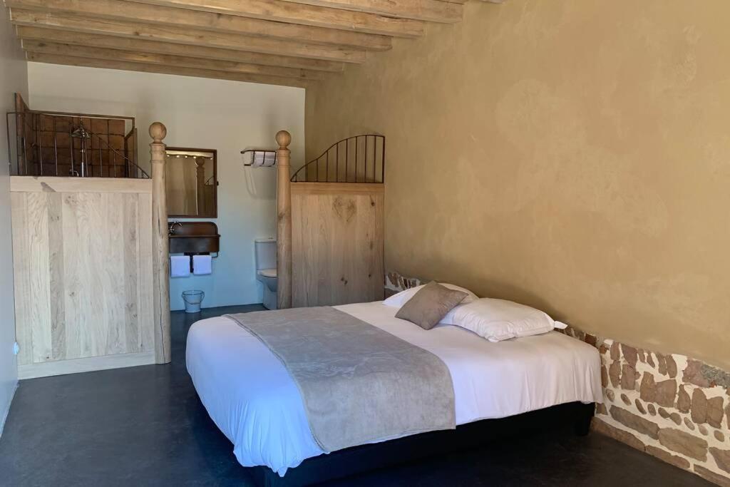 Ancien Haras Refait A Neuf A 3 Km De Vonnas Villa Luaran gambar